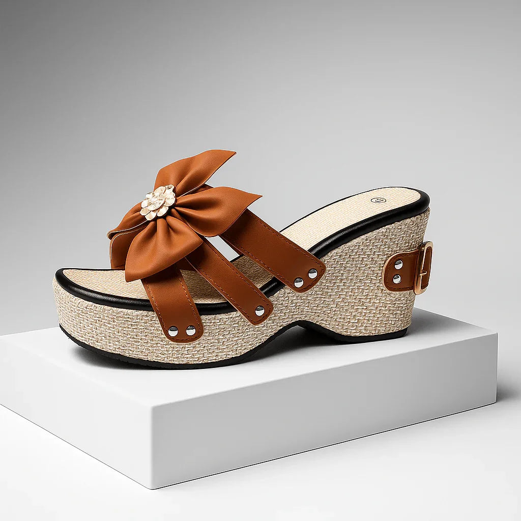 Lydia | Bloom Slides