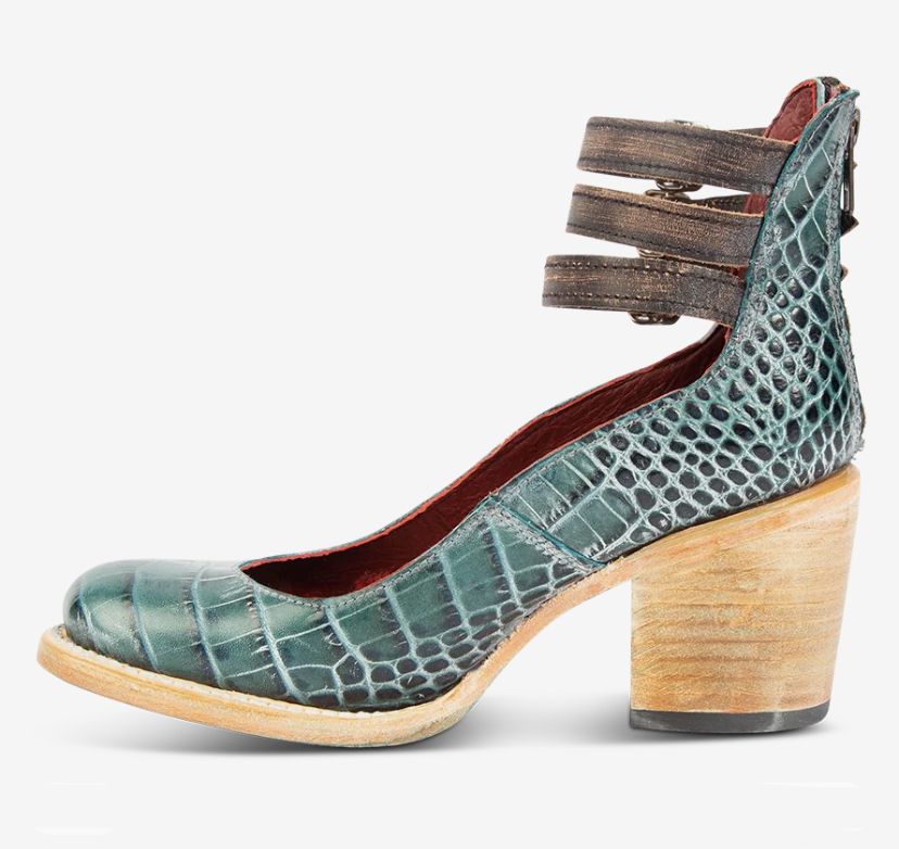 Timeless Vintage Pumps