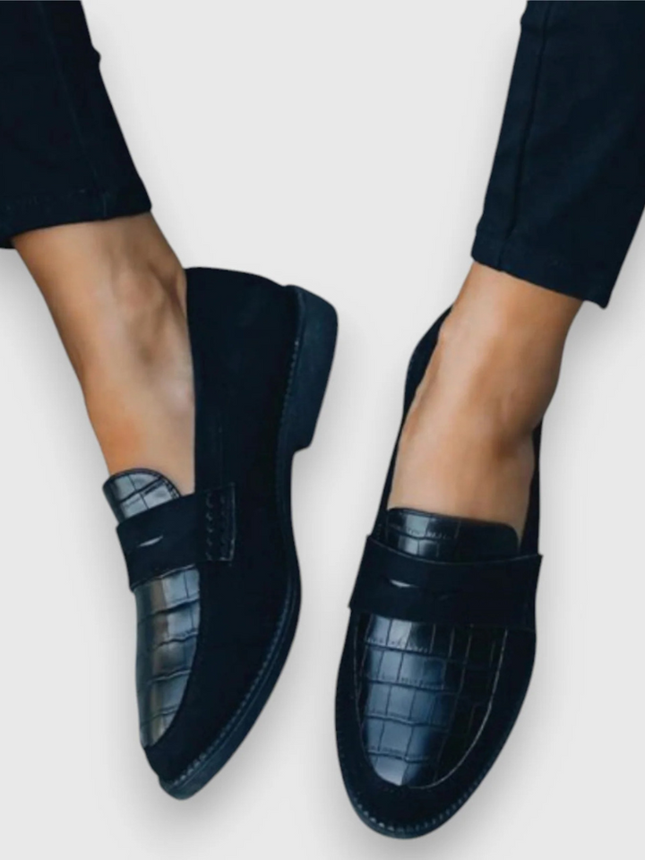 Ava |  Croc-Detail Orthopedic Loafers
