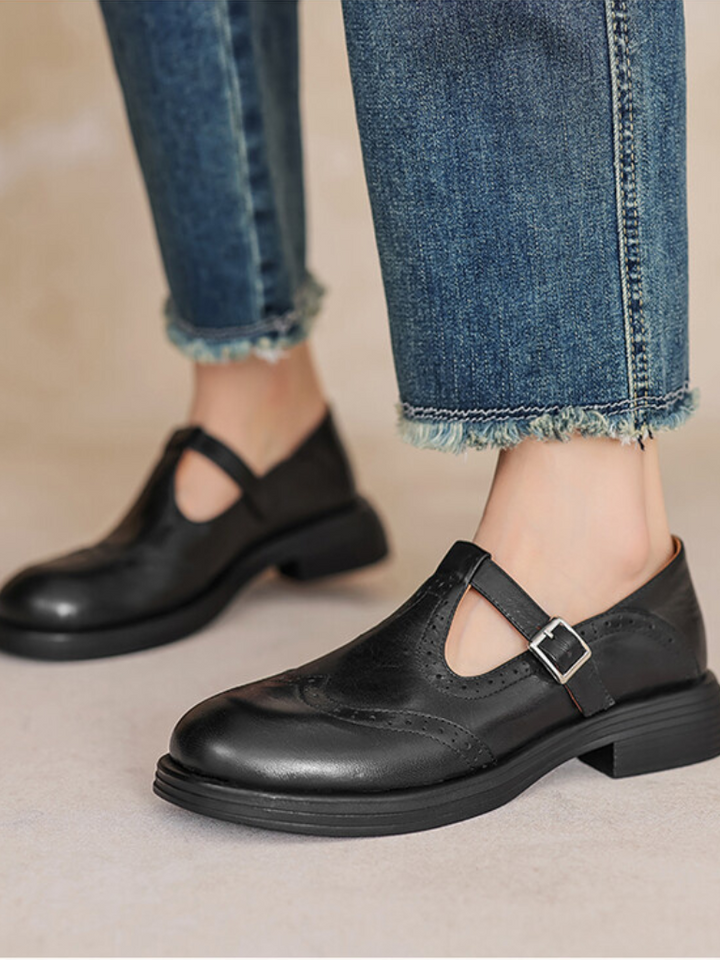 Lara | Vintage Mary Jane Flats