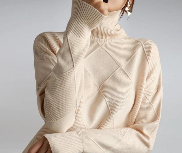 Bella - Cozy Turtleneck Sweater
