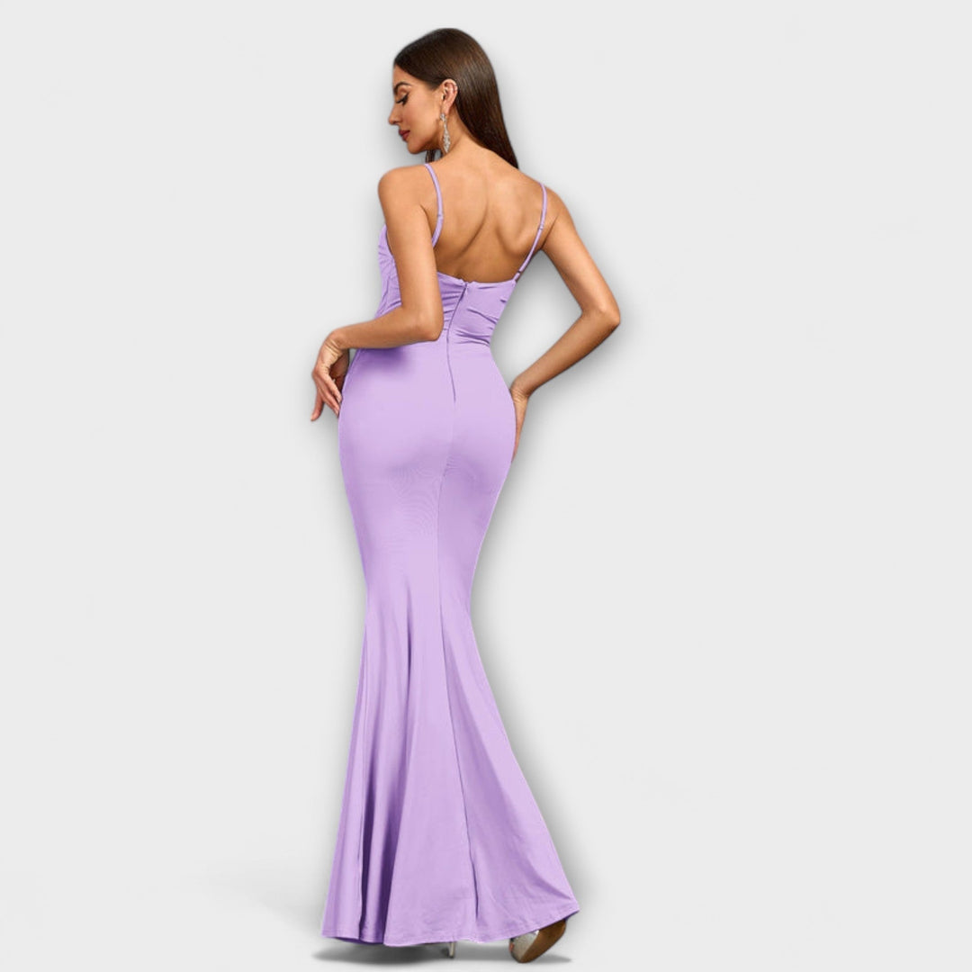 Callie - Elegant Ruffle Dress