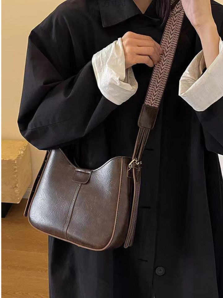 Cyrille  | Crossbody Bag