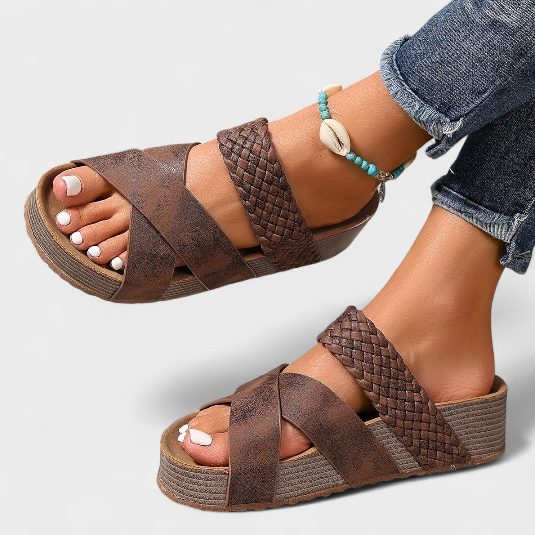 Laura | Leather Orthopedic Sandals